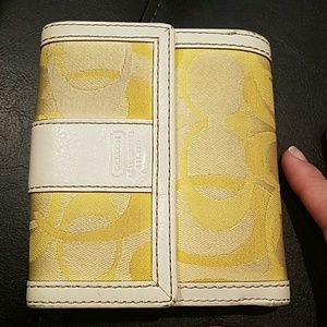 Coach wallet